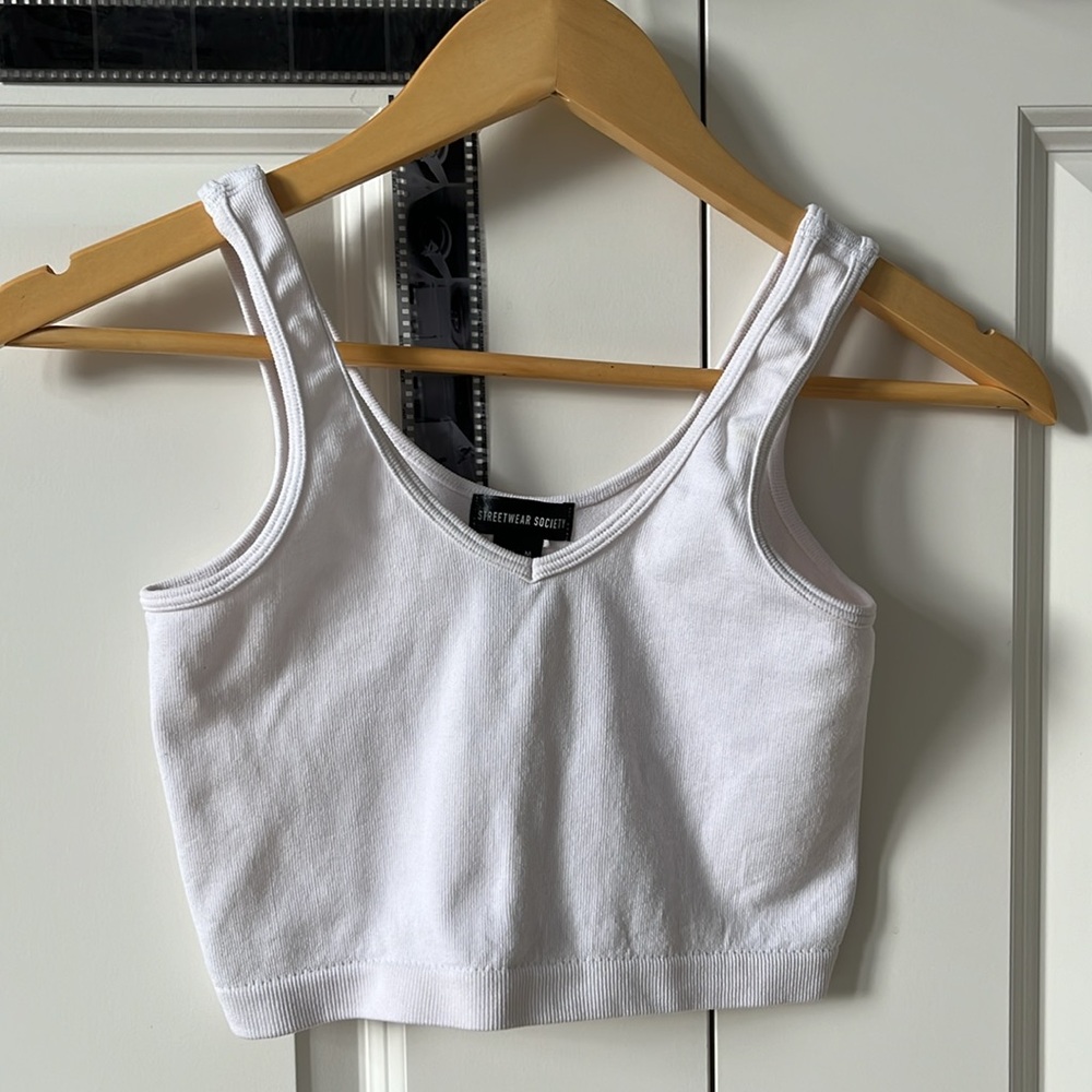 Streetwear society women’s crop top - size medium